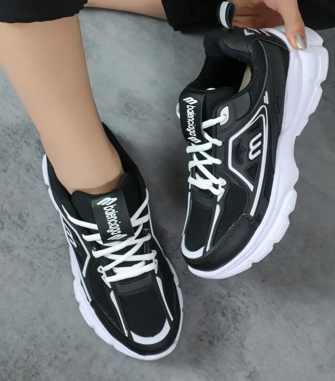 کتونی دخترانه بالنسیاگا سایزبندی ۴۰